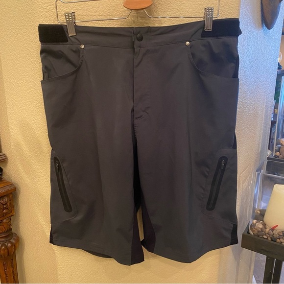 ZOIC Men Dark Gray Ether Mountain Biking Cycling Shorts Size XXL-No Liner - Picture 1 of 9